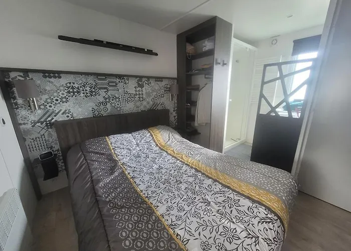 Mobil-home Moderne Avec Piscine Couverte, Proche Mer, 6 Pers, Animaux Admis - Fr-1-777-25 Casa de Férias Saint-Hilaire-de-Riez